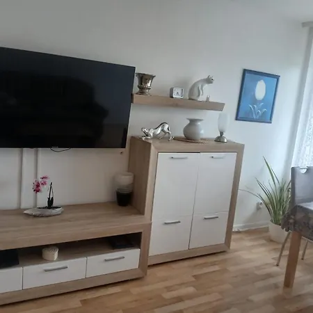 Luxury With Nice Interior Look For Guest Appartement Krefeld